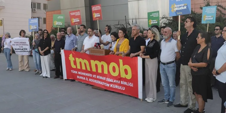 “Boşuna mı okuduk?”