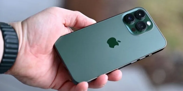 Hükümet çalışanlarına iPhone yasağı