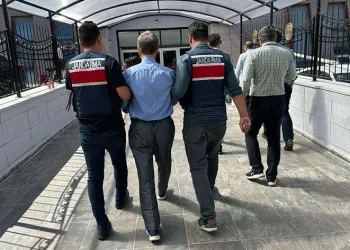 FETÖ üyesi jandarma tarafından yakalandı