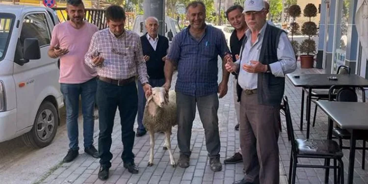 Okul servisleri dualar eşliğinde yola çıktı