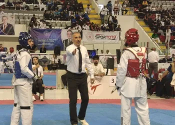 Ümitler Taekwondo Şampiyonası başladı