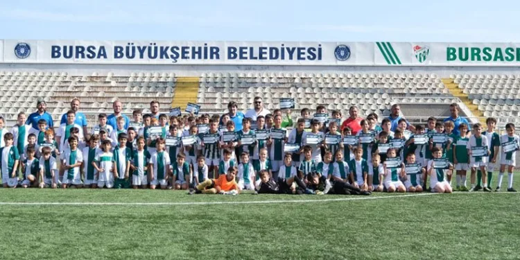Futbol Okulu’nun yaz dönemi sona erdi