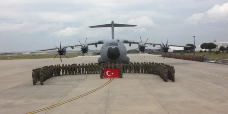 Kosova’daki görevini tamamlayan Türk askeri ülkeye dönüyor