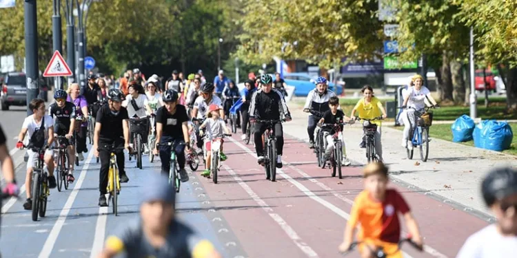 Doğa ve sağlık için pedal çevirdiler