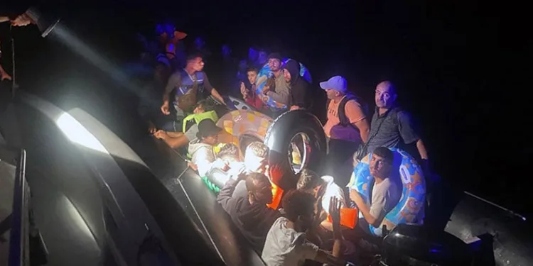 31 düzensiz göçmen kurtarıldı