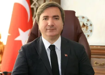 “Türkiye’nin yarınlarını sizler şekillendireceksiniz”