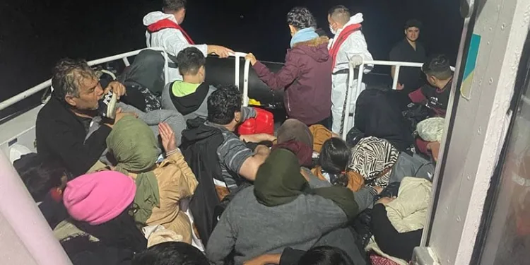 121 kaçak göçmen yakalandı