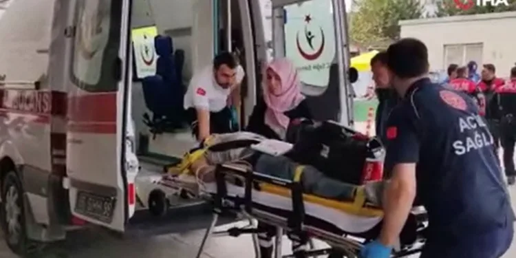 Elektrik akımına kapılan tesisatçı hayatını kaybetti
