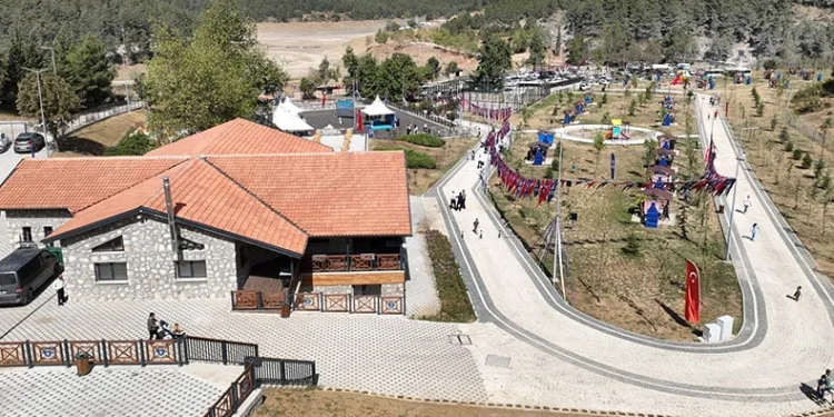 Demirtaş Çim Kayağı Tesisleri cazibe merkezi oldu