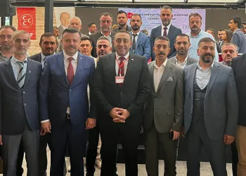 “Siyasi tarihimizin çöplüğüne gömecektir”