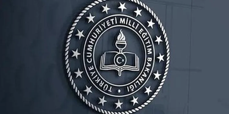 Açık liseye geçiş şartları belirlendi