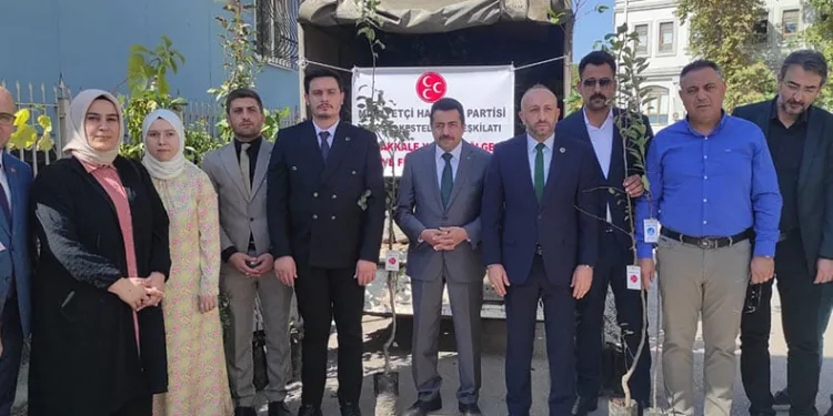 Bursa’dan yangın bölgesine meyve fidanı desteği