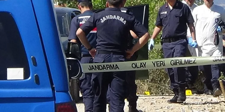 Bursa’da öfkeli dayı yeğenine kurşun yağdırdı