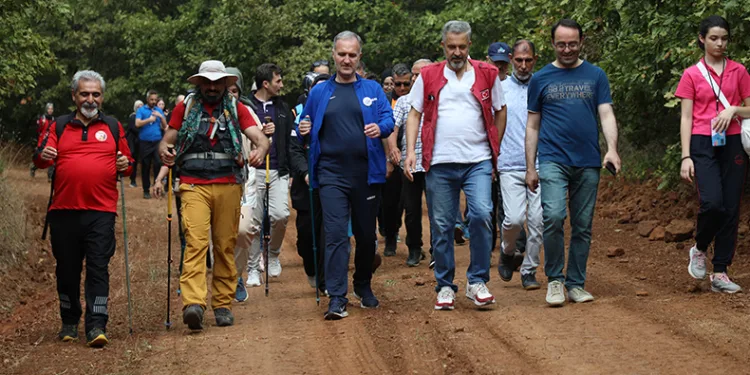 İnegöl Kurtuluş Şehitleri için yürüdü