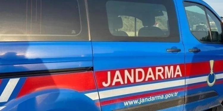 27 düzensiz göçmen yakalandı