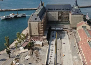 Haydarpaşa Garı’nda peronlarının yapımına başlandı