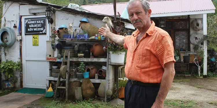 50 yıldır her şeyi saklıyor