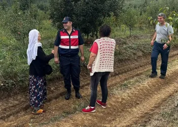 Bağ evinde kaybolan yaşlı kadını Jandarma ekipleri buldu