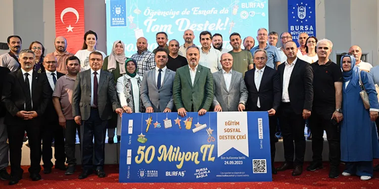 Hem öğrenciyi hem esnafı mutlu edecek destek