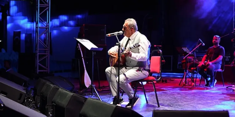 Aşık Veysel Bursa’da anıldı
