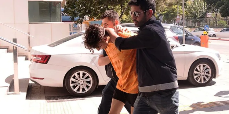 19 yaşındaki otomobil hırsızı yakalandı