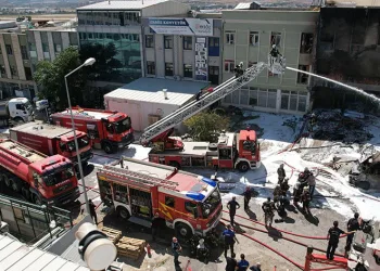 Başkentte sünger fabrikasında yangın