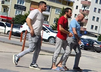 Oda arkadaşını bıçaklayan şahıs tutuklandı
