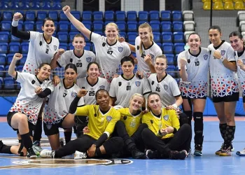 Mavi Kelebekler deplasmanda galip
