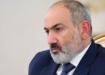 “Rusya’ya bağlı olmak bir hataydı”