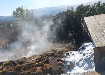 Bolu’da samanlık alev alev yandı
