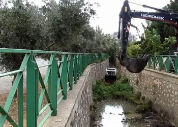 BUSKİ Çamaşır Deresi’nde çalışma başlattı