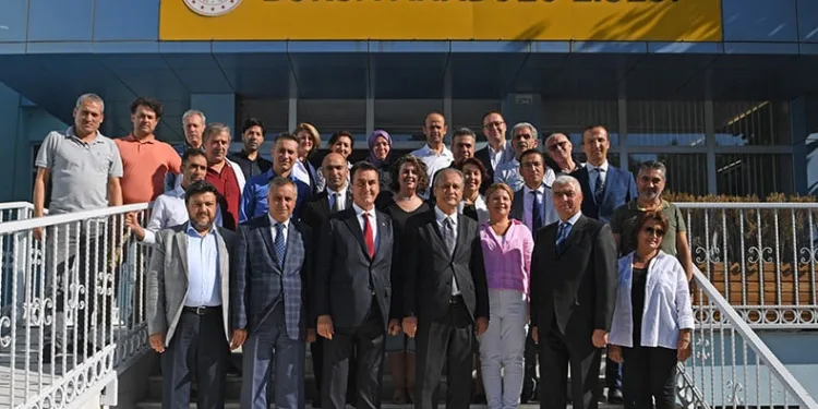 Başkan Dündar, 9 bin 662 öğrenci ile buluştu