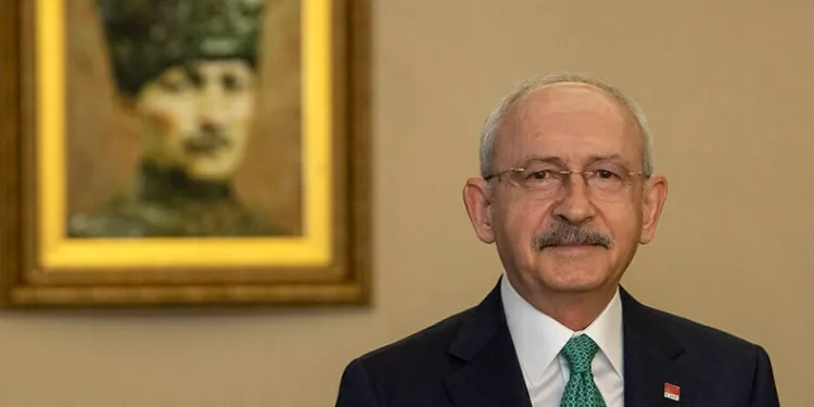 “Saygı ve minnetle anıyorum”