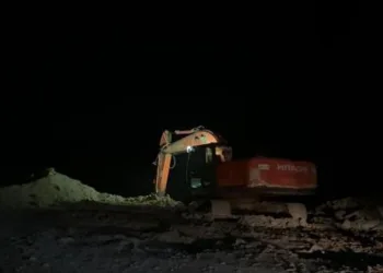 Sel sularına kapılan çiftin cansız bedenleri çıkarıldı