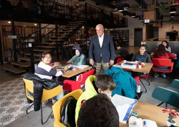 “Gençlere en büyük mirasım Kitap Kafeler”