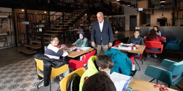 “Gençlere en büyük mirasım Kitap Kafeler”