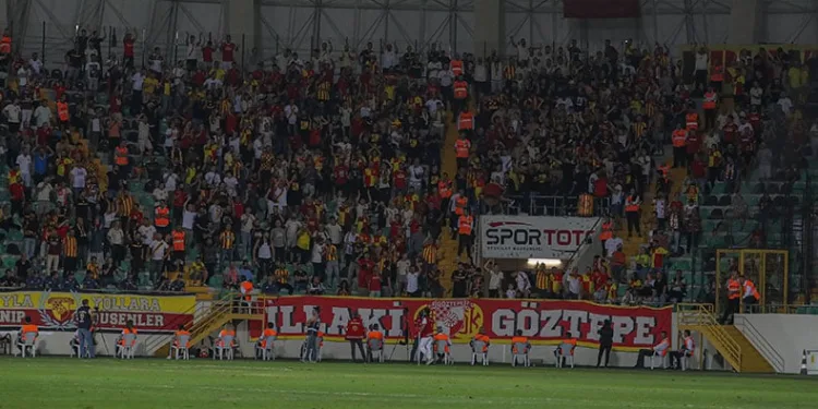 Göz-Göz, deplasmanda gülmeye devam ediyor