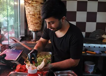 Okulların açılması dönercilerin yüzünü güldürdü