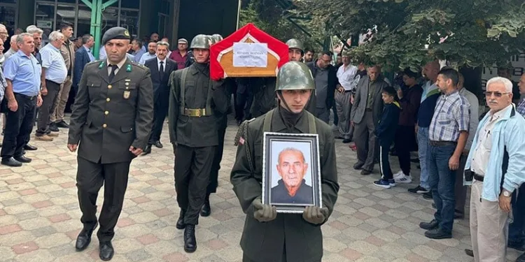 Kıbrıs Gazisi son yolculuğuna uğurlandı