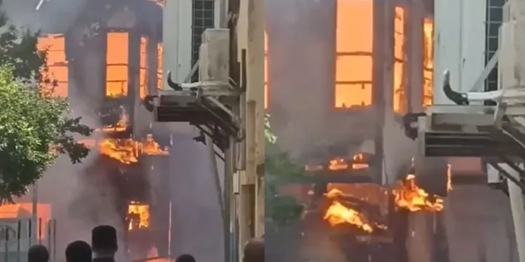“Tarih yanıyor, insanlar acı çekiyor”