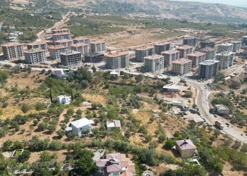Depremzedelerin konutları tamamlanmak üzere