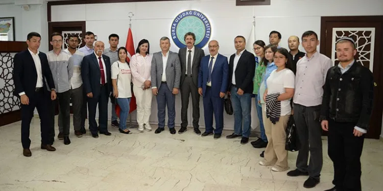 BUÜ’den Özbek akademisyenlere seminer