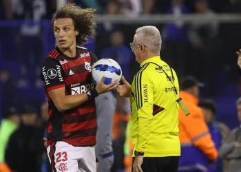 Beşiktaş’ta rota David Luiz’e çevrildi