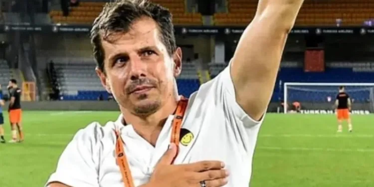 Emre Belözoğlu: “Gönlümde her zaman özel olan bu kulübe ve camiaya teşekkür ederim”