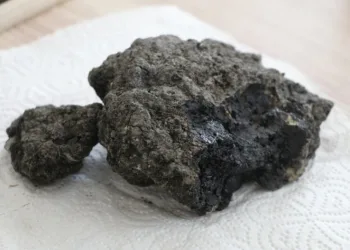 2 kere göktaşı düştü