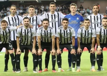 Altay, bu sezon evinde ilk kez yenildi