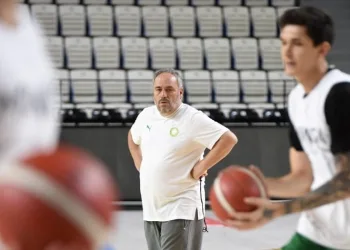 Manisa Büyükşehir Belediyespor antrenmanlarını sürdürüyor