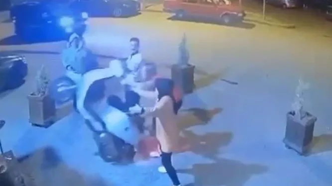 Ne motosikletten vazgeçti, ne de çaydan