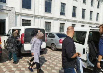 Evden 180 bin TL değerinde ziynet eşya çalındı