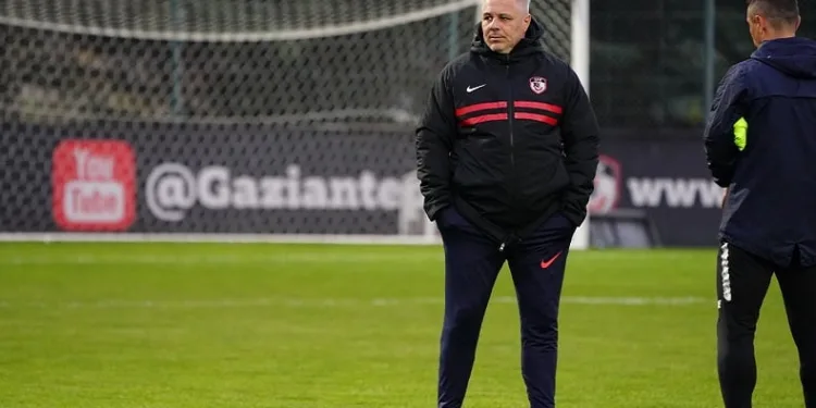 Gaziantep FK, Marius Sumudica ile anlaştı